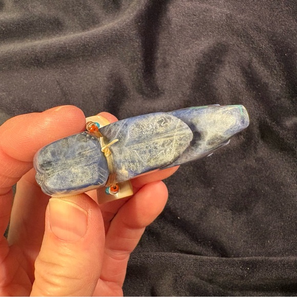 Zuni Stone Bear Fetish - Picture 8 of 11